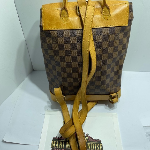 Louis Vuitton Backpack in Damier Ebene, preloved with dust bag. - Picture 7 of 16